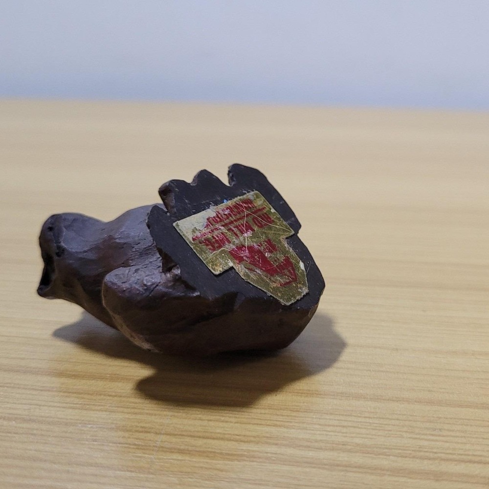 Red Mill Manufacturing Hand Crafted Frog Figurine Pecan Resin - Picture 2 of 3